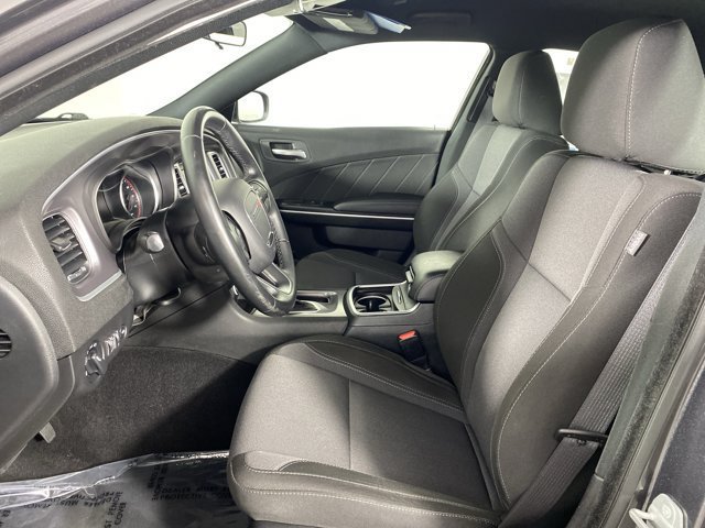 Used 2020 Dodge Charger SXT RWD image 16