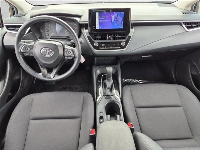 Used 2025 Toyota Corolla LE FWD image 21
