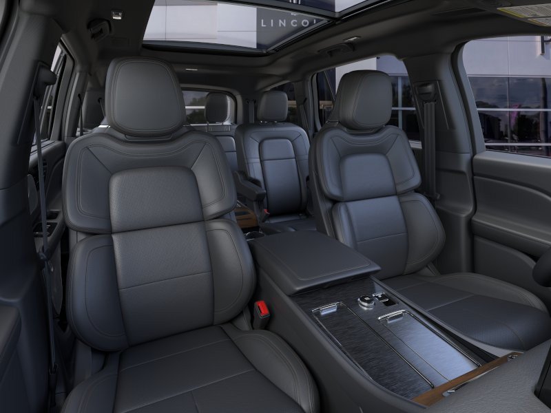 New 2026 Lincoln Aviator Reserve w/ Luxury Package RWD image 10