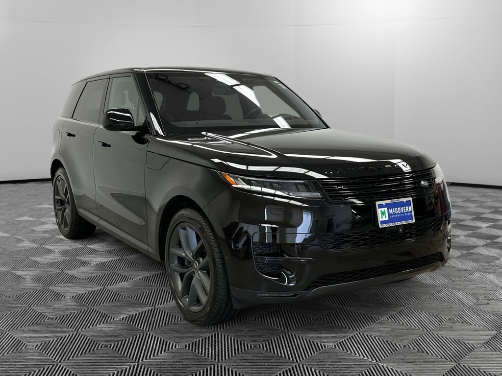 Used 2023 Land Rover Range Rover Sport SE image 4
