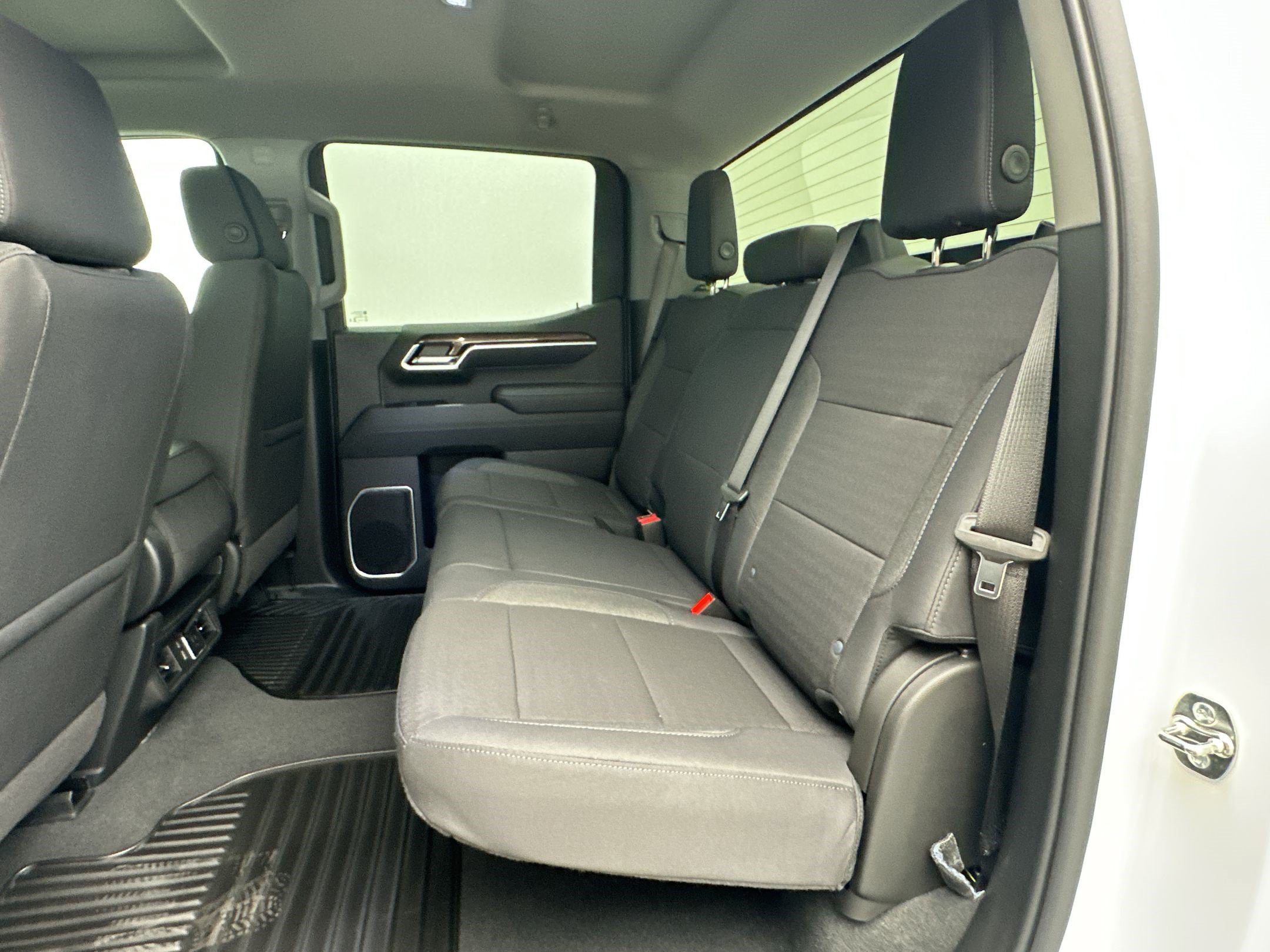 New 2026 Chevrolet Silverado 1500 LT AWD/4WD image 23