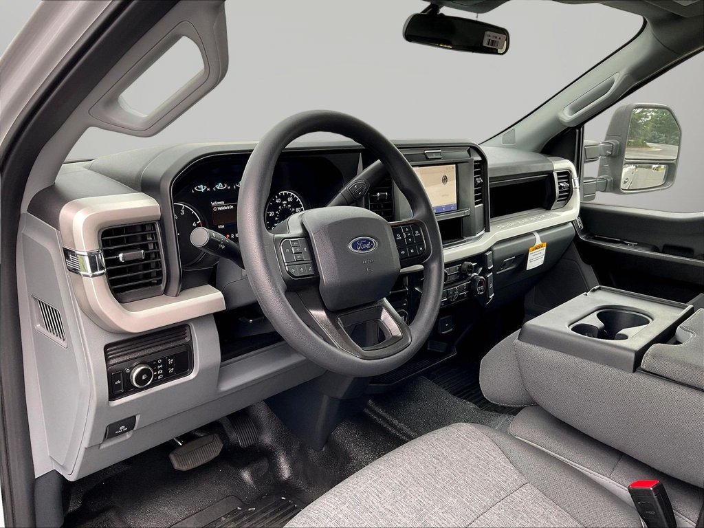 New 2026 Ford F350 XL w/ XL Off-Road Package AWD/4WD image 7