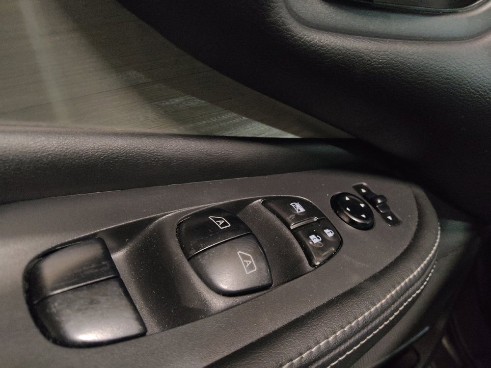 Used 2015 Nissan Murano S w/ Navigation Package AWD/4WD image 27