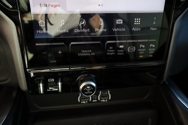 Used 2025 RAM 3500 Laramie image 28