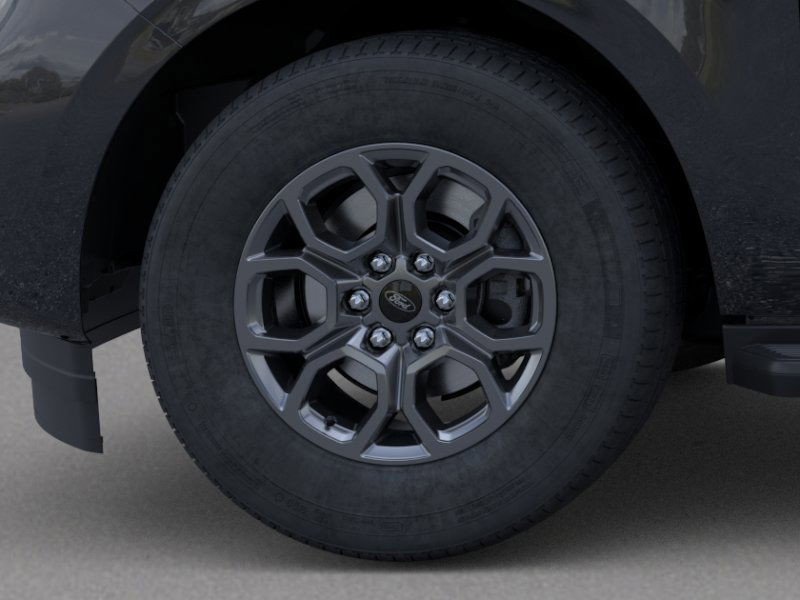 New 2025 Ford Expedition Max Active RWD image 21