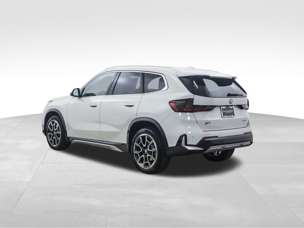 New 2026 BMW X1 xDrive28i w/ Convenience Package image 4