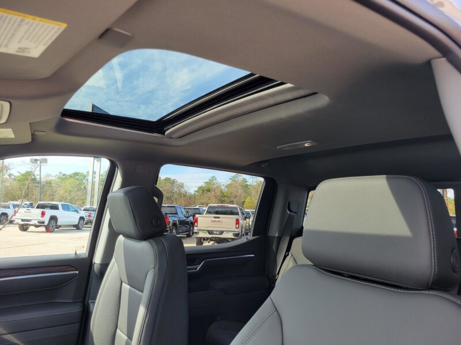 New 2026 GMC Sierra 1500 SLT w/ SLT Premium Plus Package RWD image 26