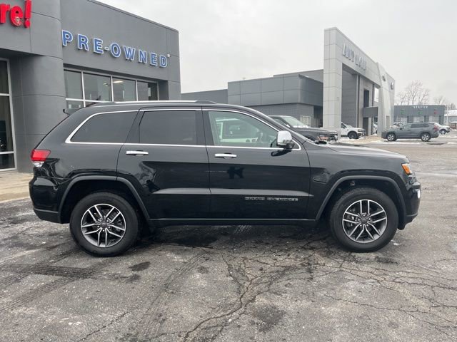 Used 2020 Jeep Grand Cherokee Limited w/ Luxury Group II image 3