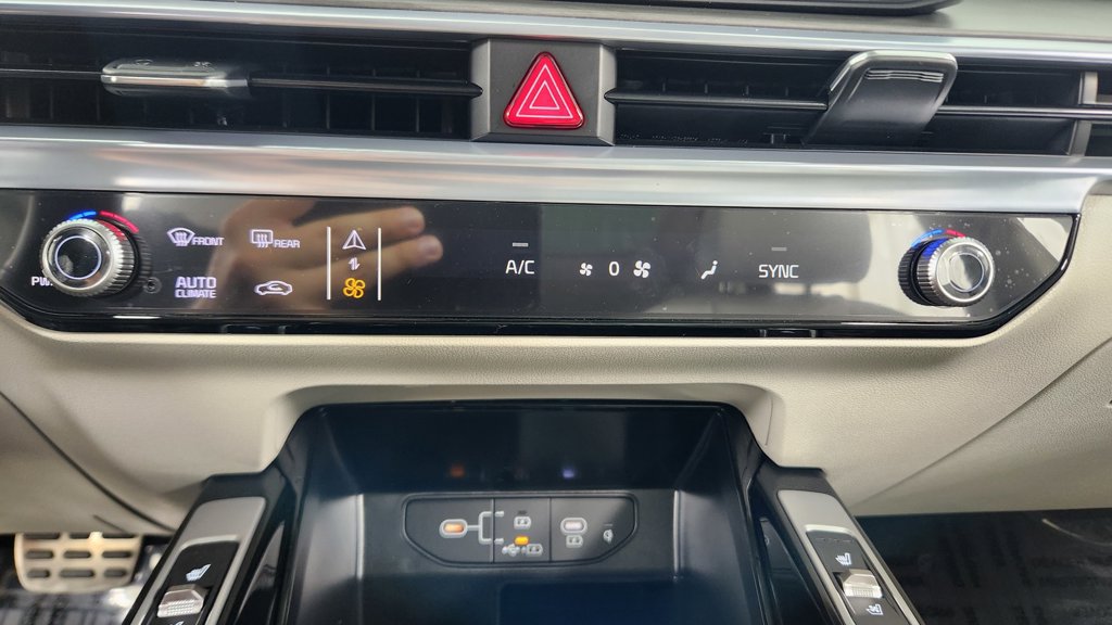 New 2026 Kia Sorento SX AWD/4WD image 31
