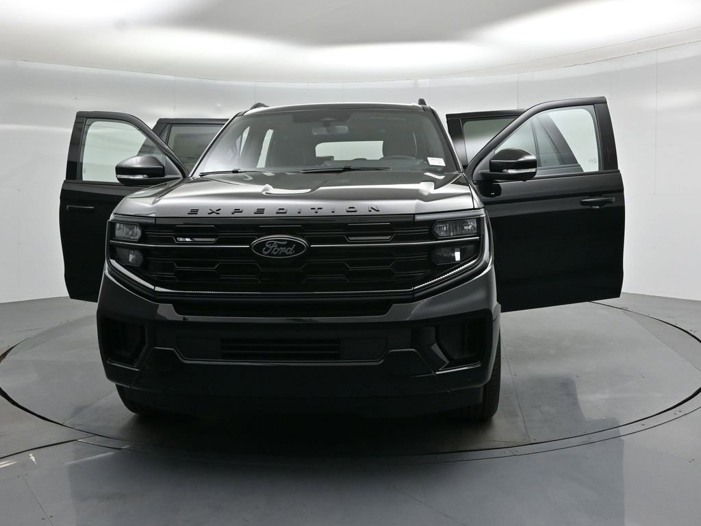 New 2026 Ford Expedition Max Platinum w/ Stealth Performance Package AWD/4WD image 30