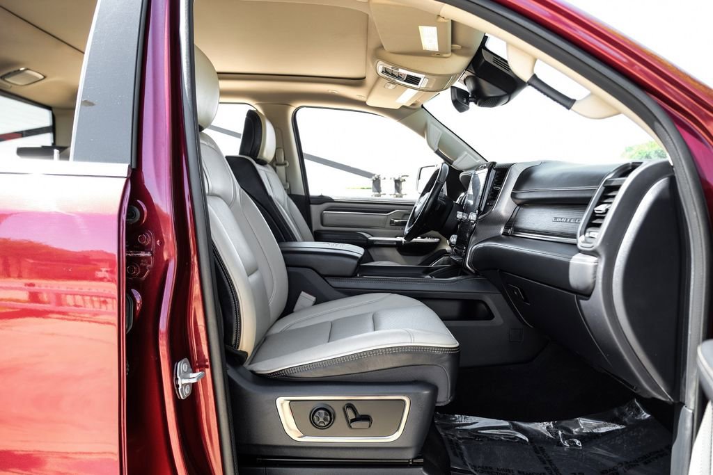 Used 2020 RAM 1500 Limited image 38