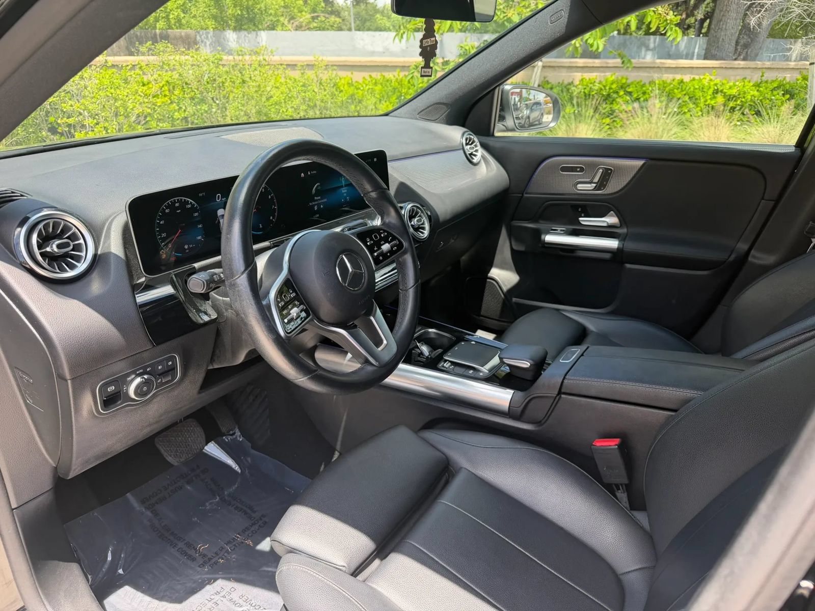 Used 2021 Mercedes-Benz GLA 250 w/ Premium Package image 31