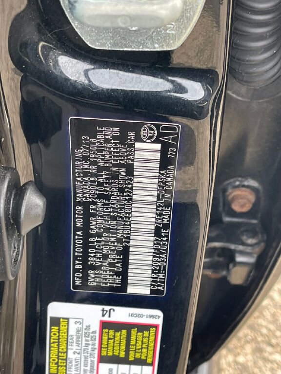 Used 2013 Toyota Corolla S image 22