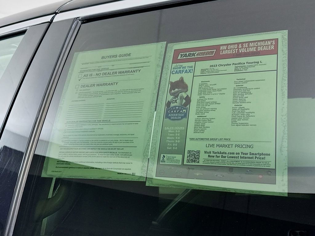 Certified 2023 Chrysler Pacifica Touring-L image 15