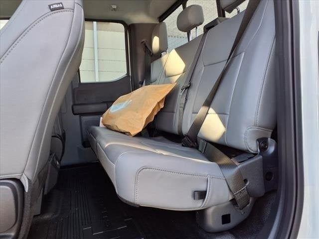 New 2024 Ford F550 4x4 SuperCab Super Duty image 5
