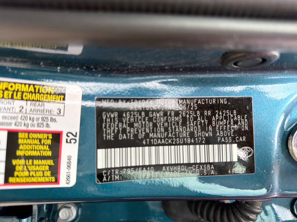 Used 2025 Toyota Camry SE w/ Convenience Package FWD image 33