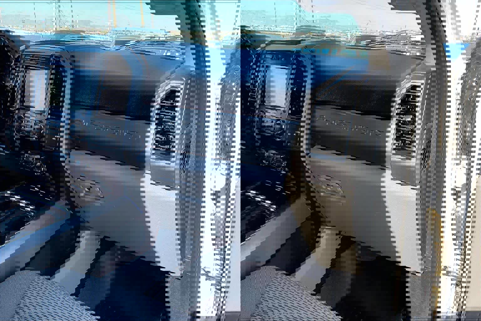 Used 2019 Ford F250 XLT w/ XLT Premium Package image 17