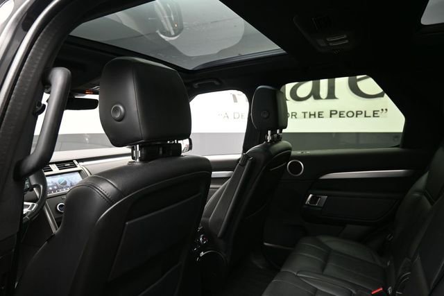 Used 2020 Land Rover Discovery Landmark AWD/4WD image 26