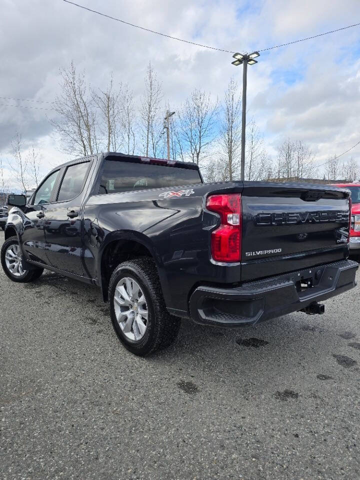 Used 2022 Chevrolet Silverado 1500 Custom AWD/4WD image 4