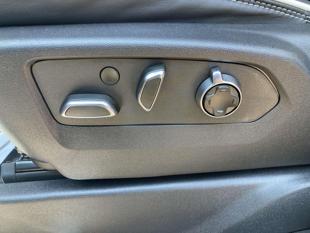 New 2025 GMC Sierra 1500 AT4X image 17