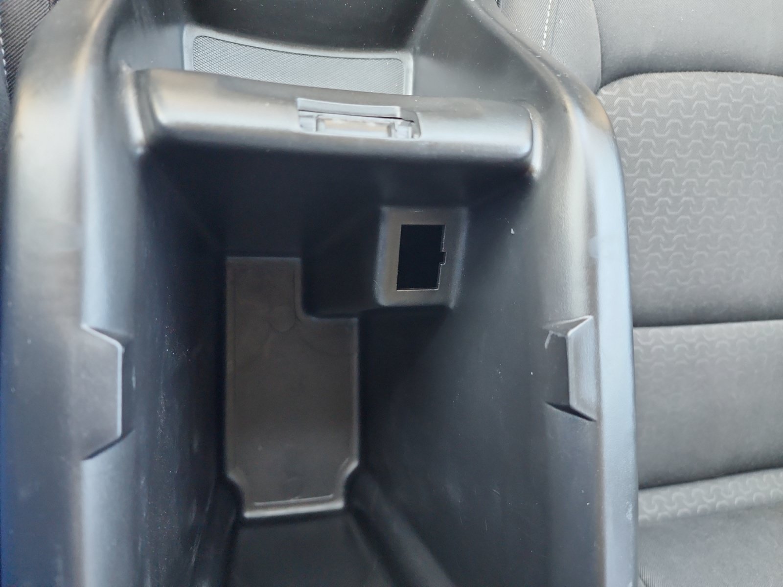 Used 2019 GMC Canyon SLE w/ Driver Alert Package AWD/4WD image 25