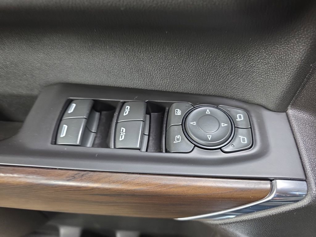 Used 2020 GMC Sierra 1500 SLT w/ SLT Premium Plus Package image 26