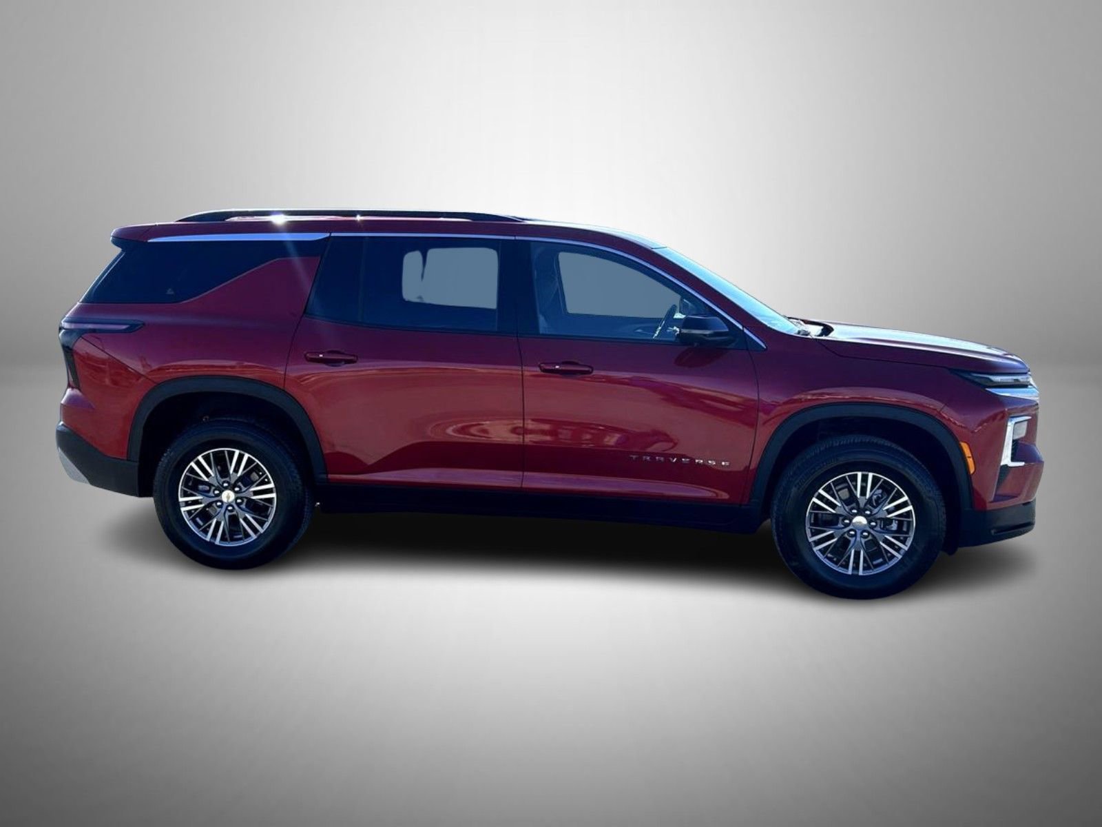 Certified 2025 Chevrolet Traverse LT w/ Driver Confidence Package image 4