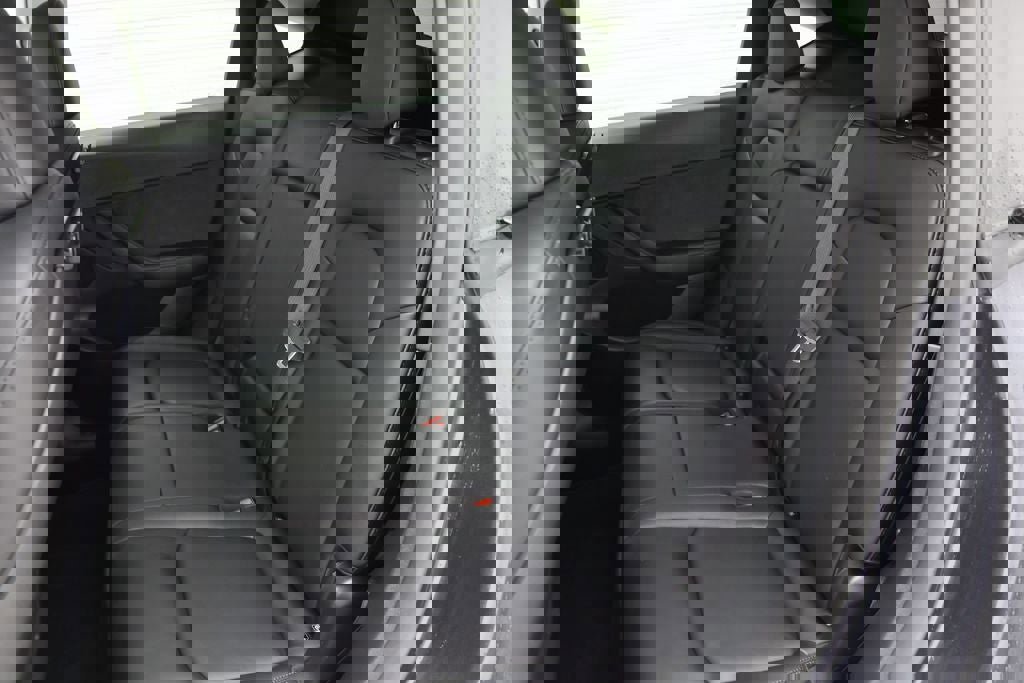 Used 2024 Tesla Model Y Long Range image 11