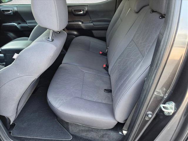 Used 2019 Toyota Tacoma TRD Off-Road AWD/4WD image 16