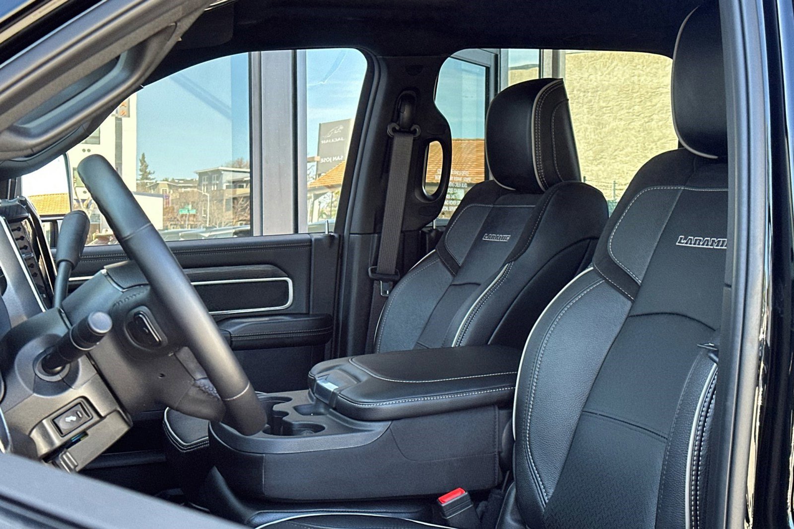 Used 2024 RAM 3500 Laramie w/ Sport Appearance Package image 6