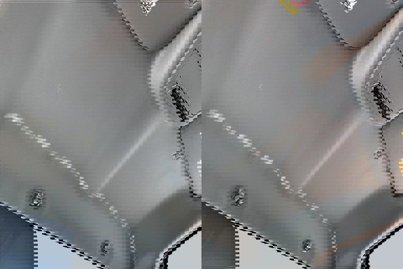 Used 2023 Ford F550 4X4 2dr Regular Cab 145.3-205. image 25