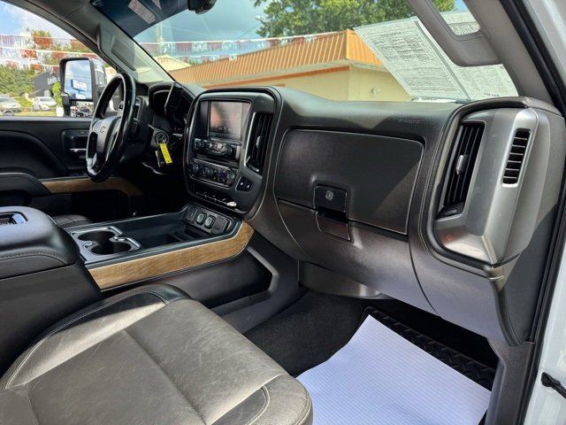 Used 2018 Chevrolet Silverado 3500 LTZ image 14