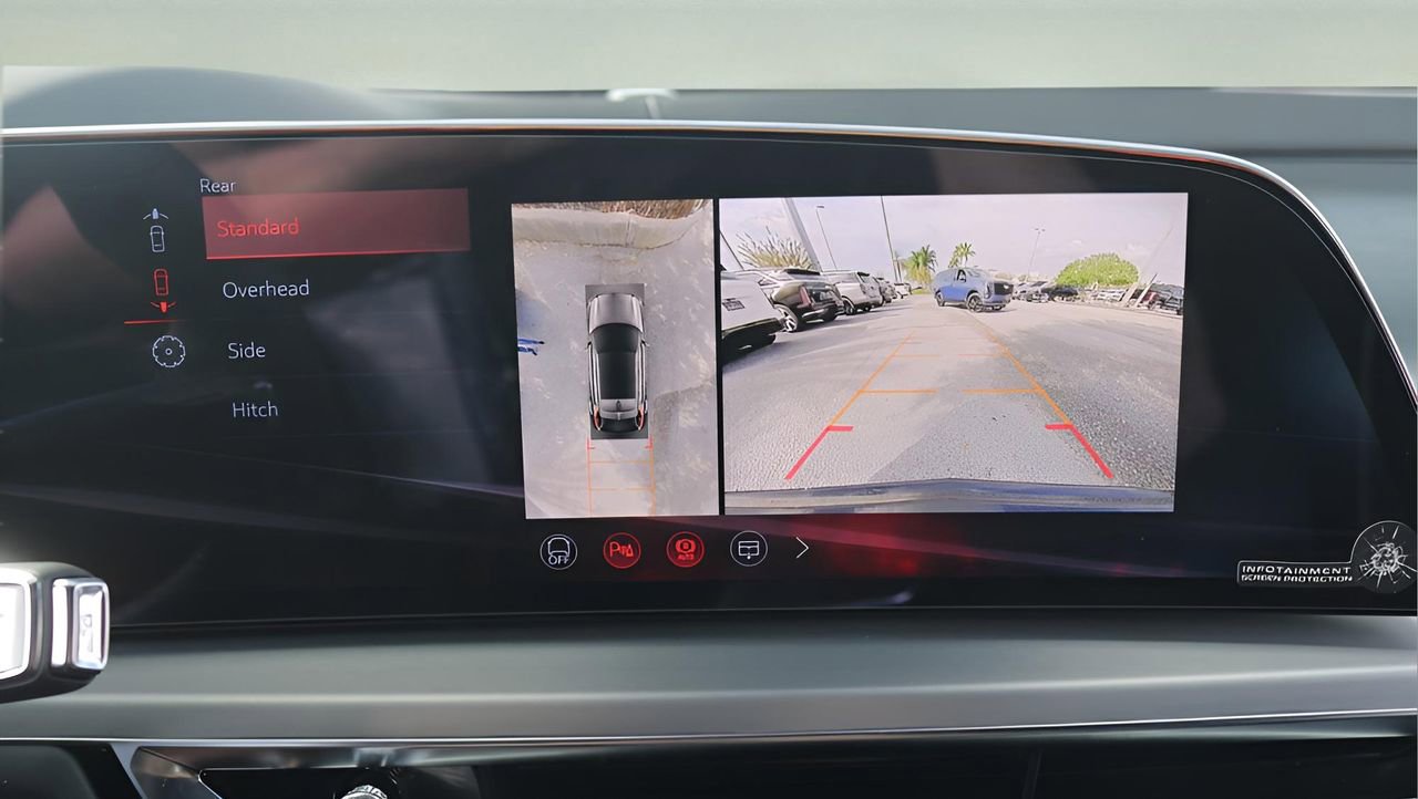 New 2026 Cadillac Lyriq V w/ Exterior Carbon Fiber Package image 24