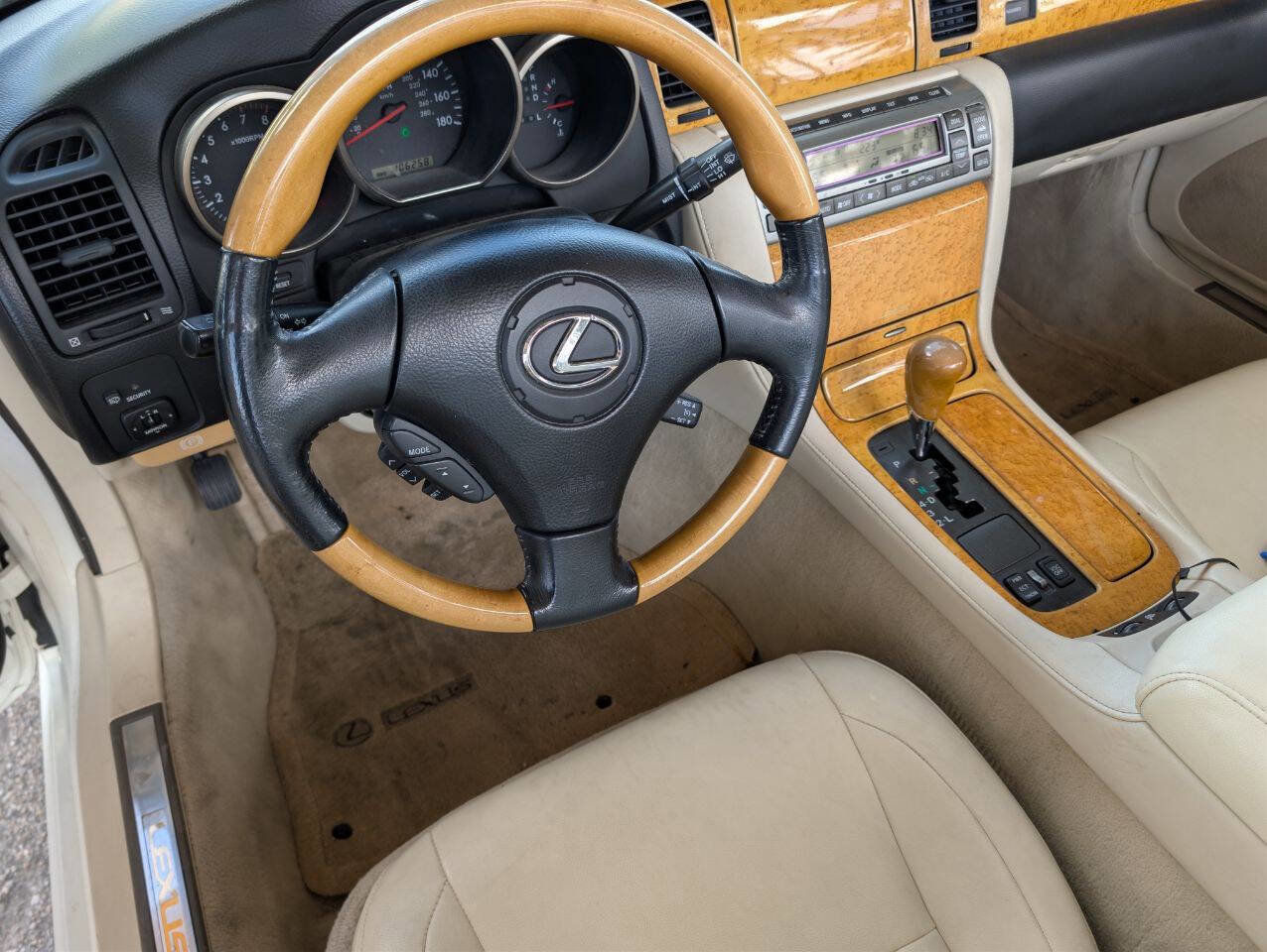 Used 2005 Lexus SC 430 Convertible image 14