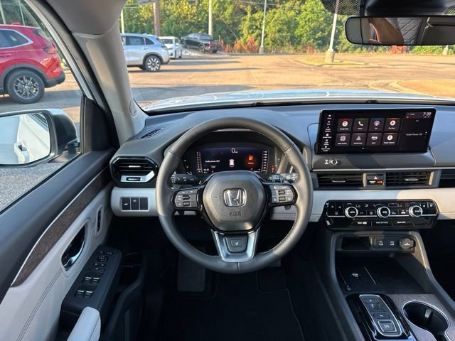 New 2026 Honda Pilot Elite image 18
