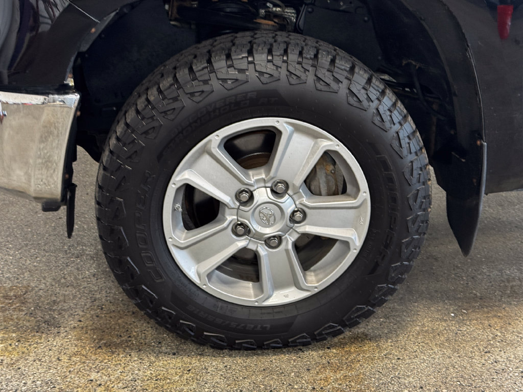 Used 2021 Toyota Tundra SR5 AWD/4WD image 25