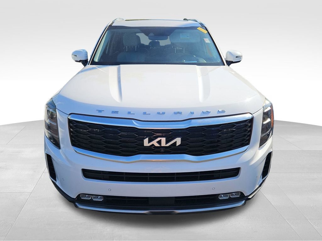 Used 2022 Kia Telluride SX w/ SX Prestige Package image 2