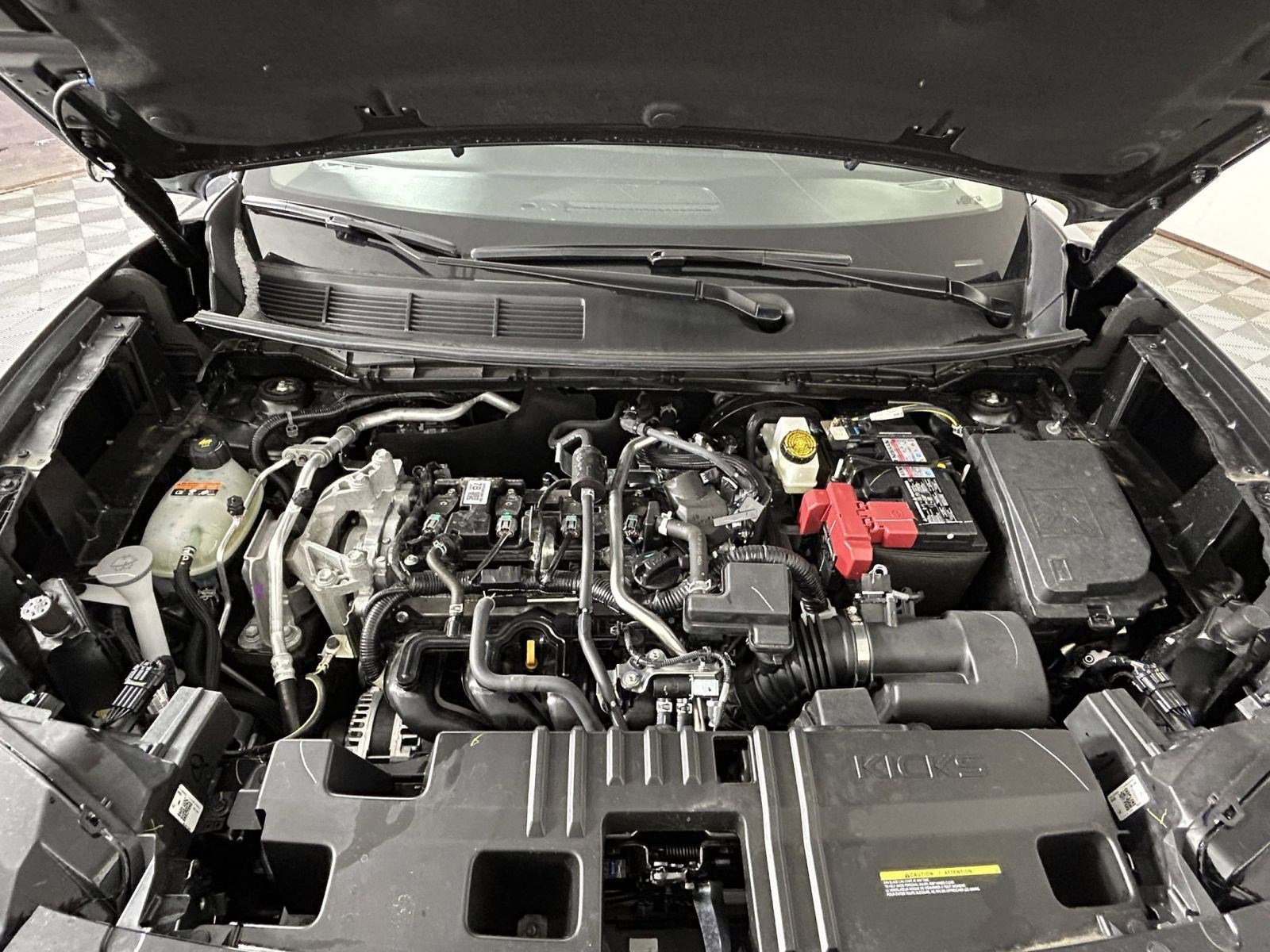 Used 2025 Nissan Kicks SV w/ Illumination Package image 11