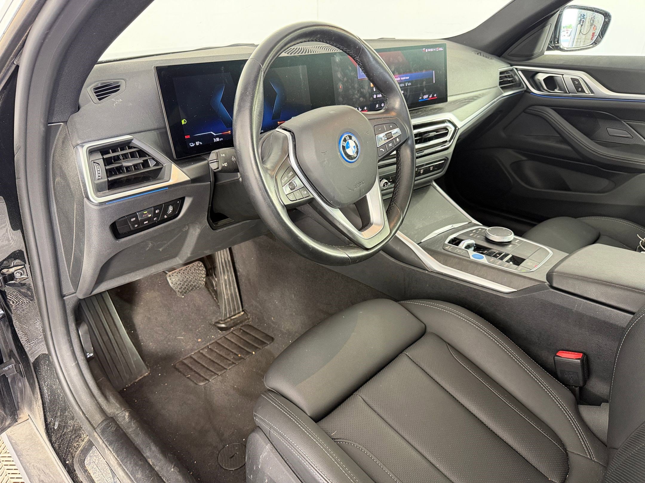 Used 2024 BMW i4 eDrive35 w/ Convenience Package RWD image 4