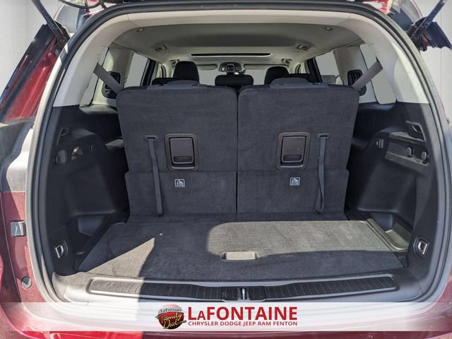 Used 2024 Jeep Grand Cherokee L Laredo AWD/4WD image 29