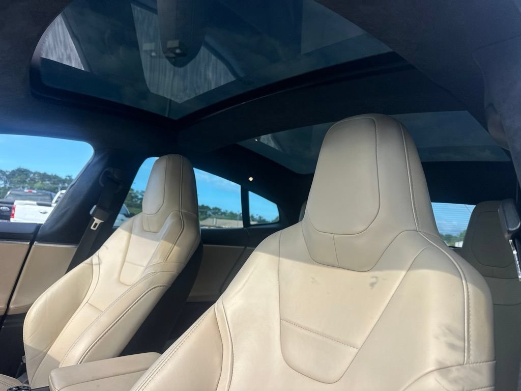 Used 2016 Tesla Model S 70 RWD image 14