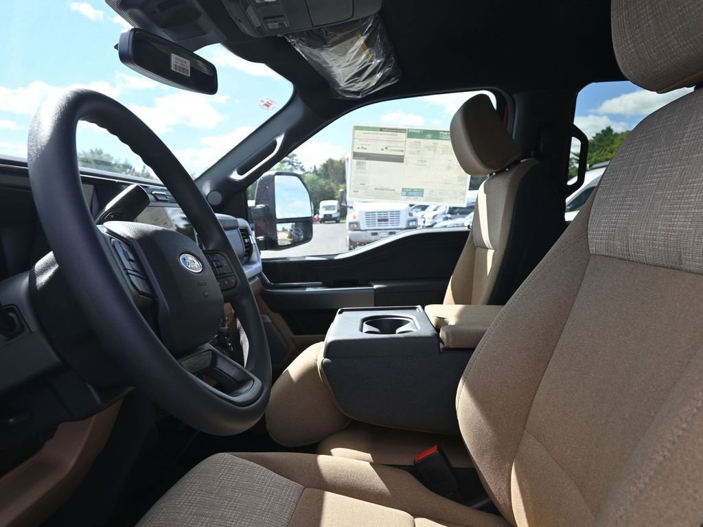 New 2026 Ford F350 XLT w/ XLT Premium Package image 40