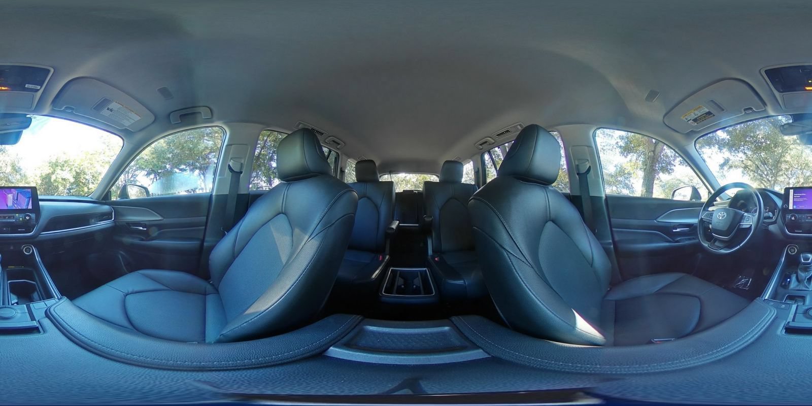 Used 2025 Toyota Grand Highlander FWD image 45