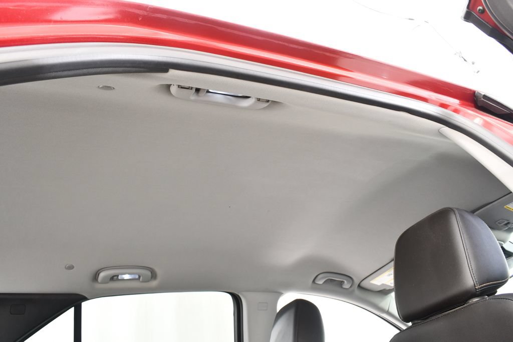 Used 2019 Chevrolet Equinox Premier AWD/4WD image 18