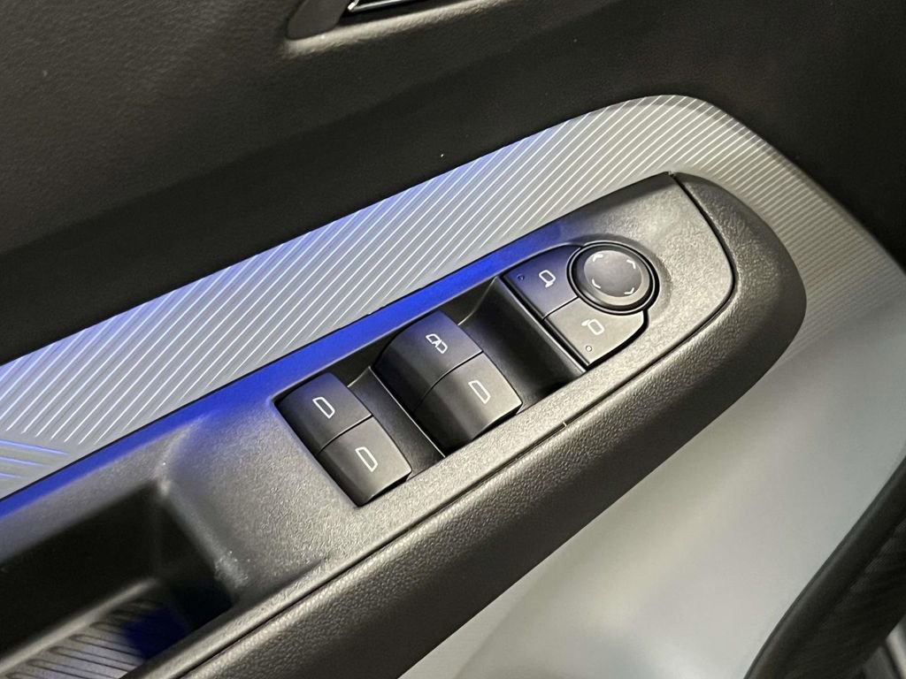 New 2027 Chevrolet Bolt RS FWD image 11
