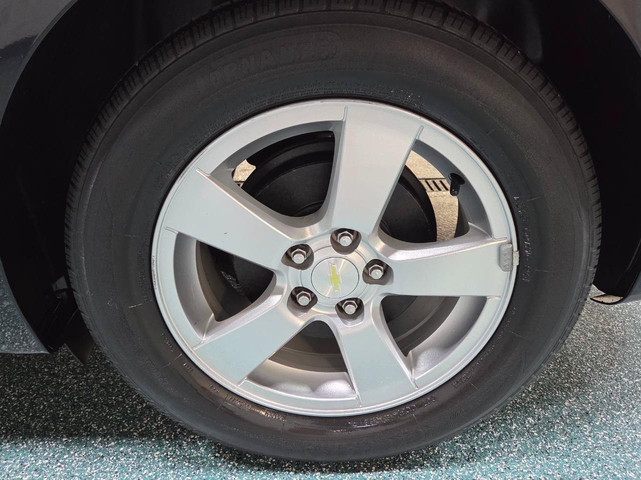 Used 2015 Chevrolet Cruze LT FWD image 13