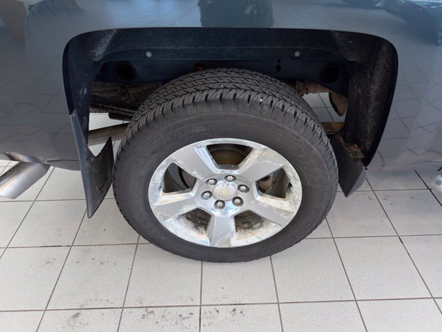 Used 2017 Chevrolet Silverado 1500 LT w/ All Star Edition AWD/4WD image 36