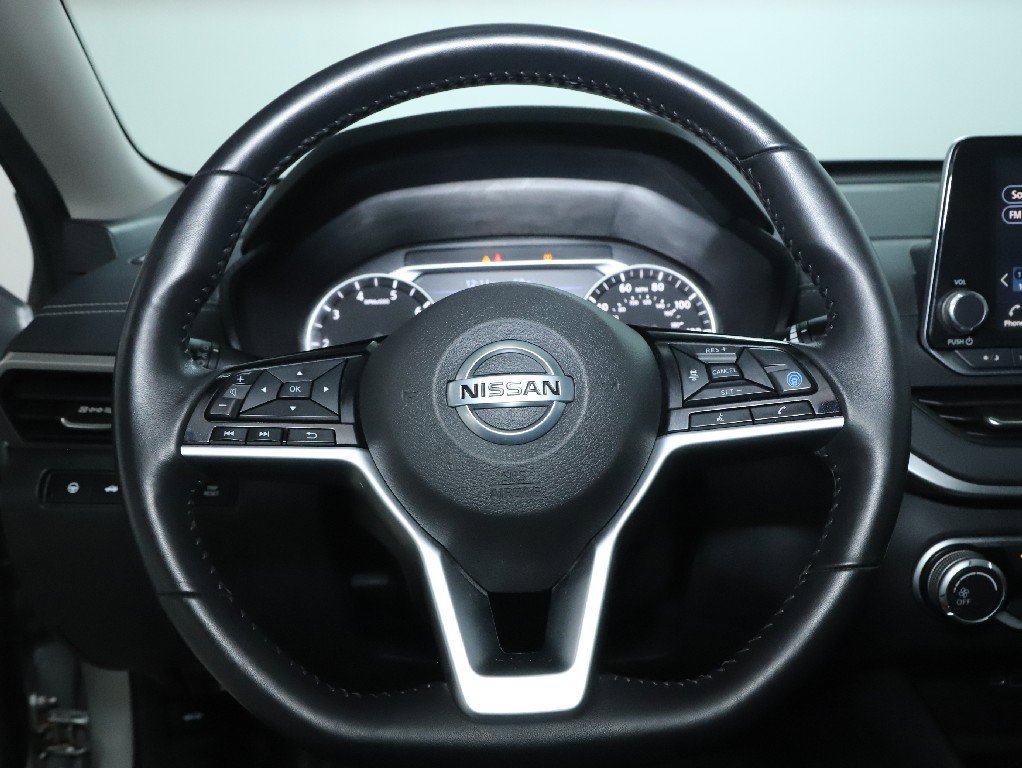 Used 2021 Nissan Altima 2.5 SV w/ SV Premium Package image 21