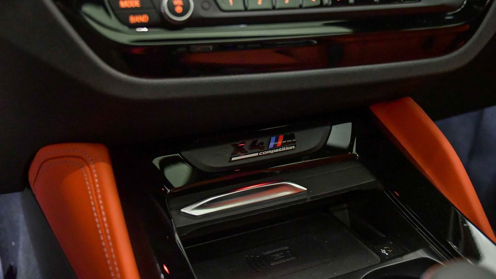 New 2025 BMW X4 M w/ Competition Package image 32