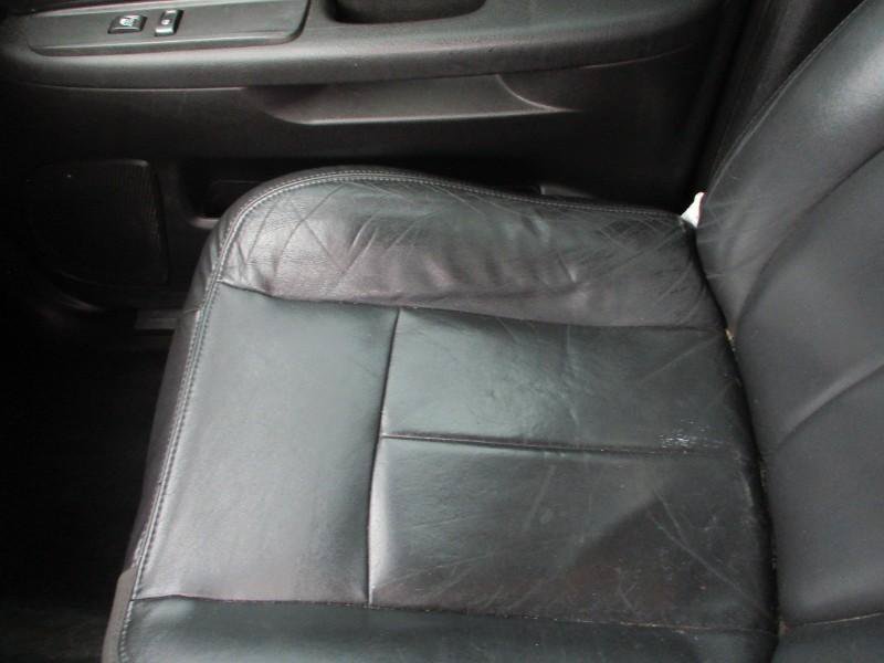 Used 2005 GMC Envoy SLE AWD/4WD image 11